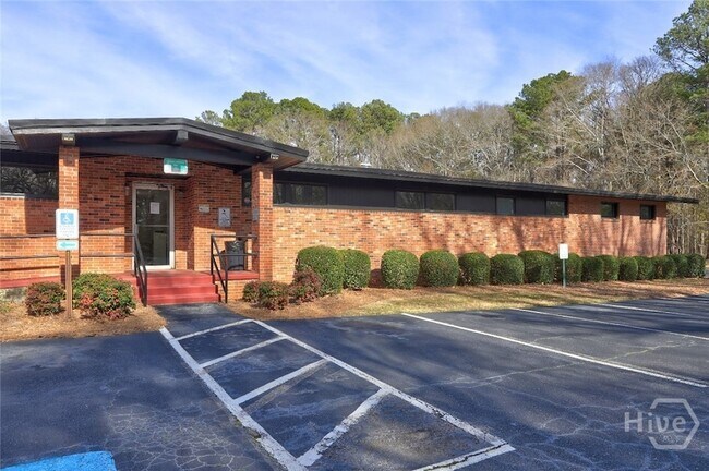Building Photo - 333 Alcovy St