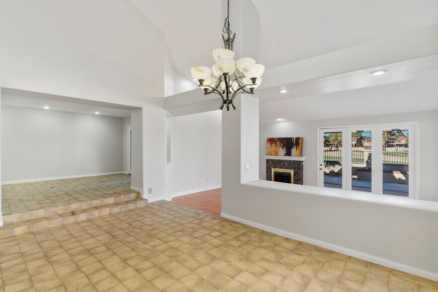 Building Photo - 7656 Boca Raton Dr