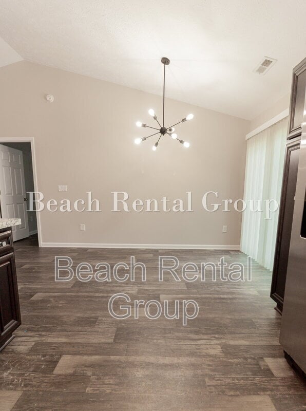 Building Photo - 302 Rung Rd