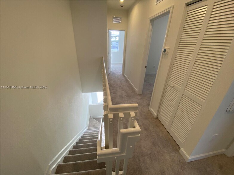 Building Photo - 16227 SW 292nd St