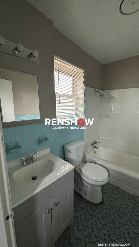 Building Photo - 2537 Spottswood Ave