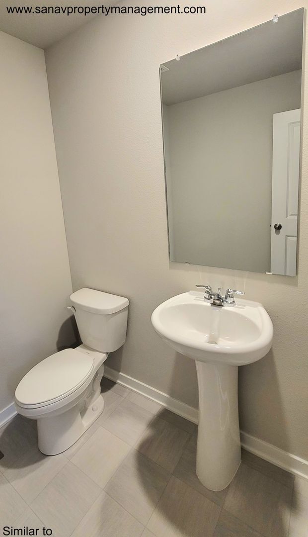 Building Photo - Beautiful Single Family Home in Ankeny