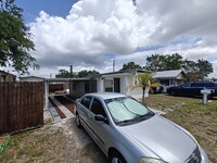 Building Photo - 909 51st Ave Dr W