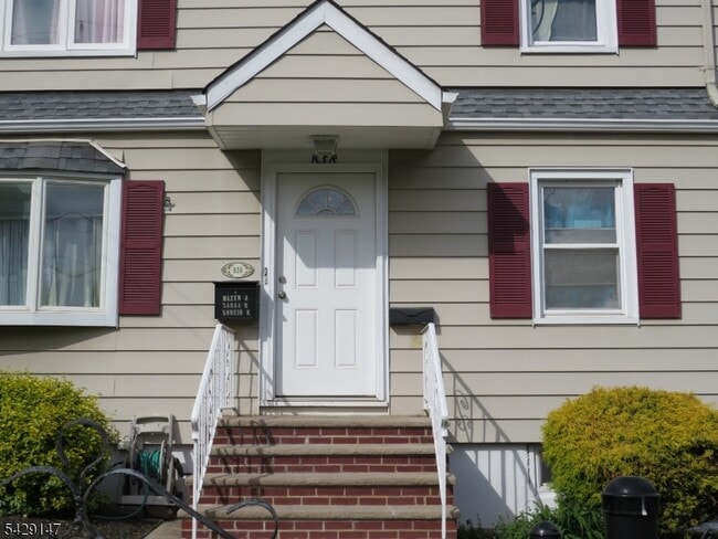 Building Photo - 838 Paulison Ave