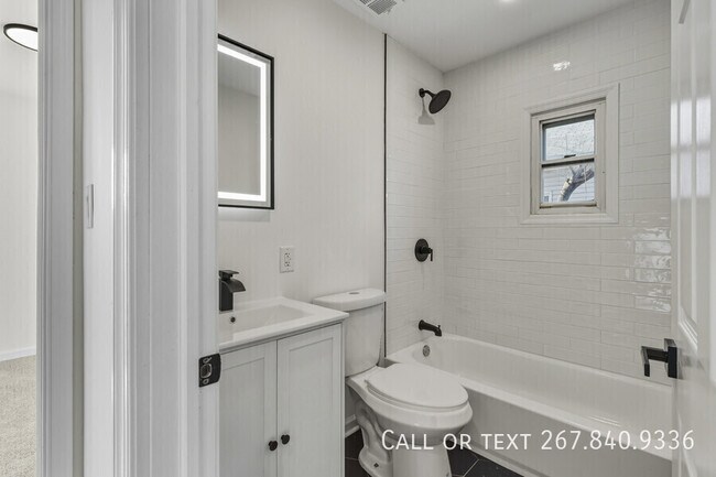 Building Photo - 507 Washburn Ave