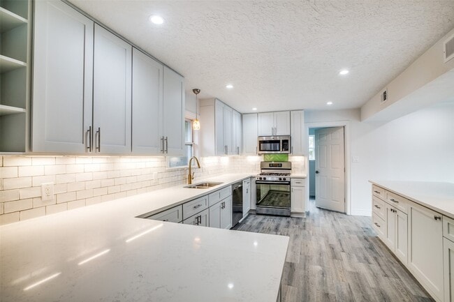 Building Photo - 4409 Rawley St