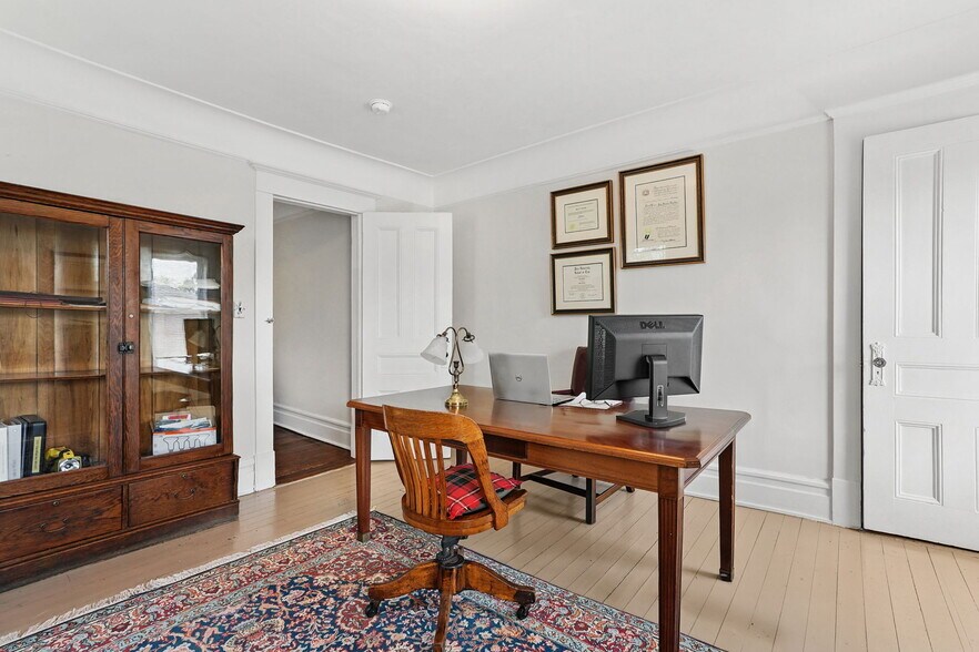 Bedrooms 4 - 134 Old Mamaroneck Rd