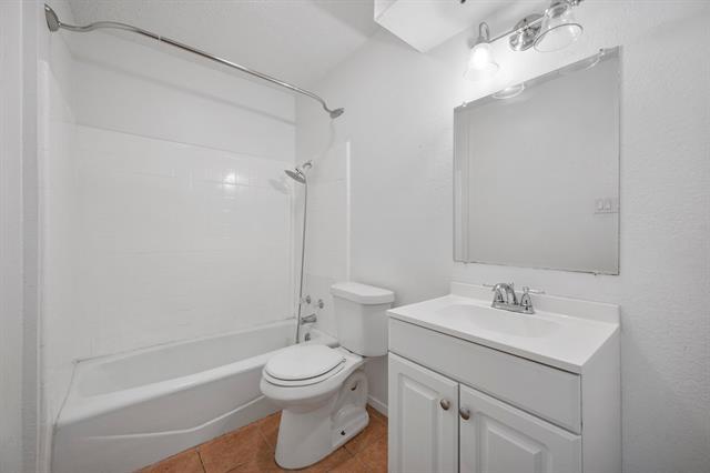 Building Photo - 7450 Ruby Pl