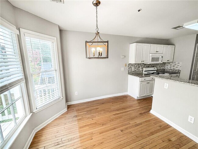Building Photo - 2092 Drogheda Ln