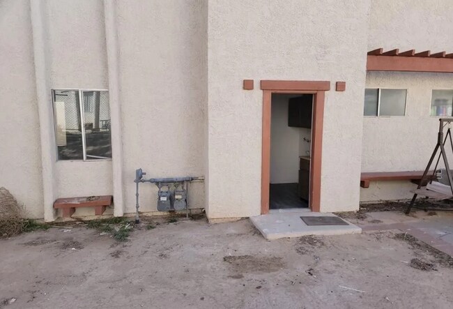 Building Photo - 5268 Retablo Ave