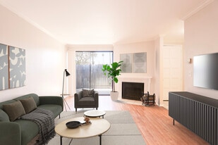 Building Photo - 1328 S Bundy Dr