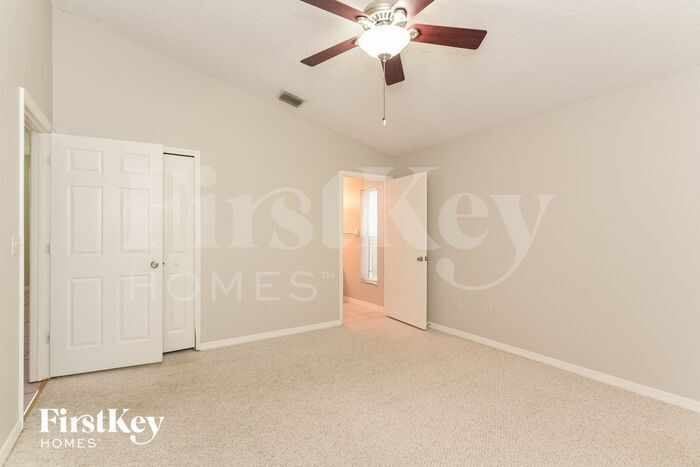 Building Photo - 8858 Parliament Ct