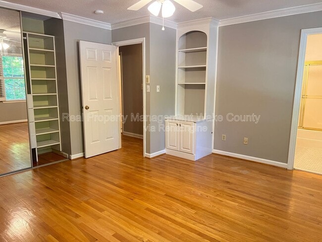 Building Photo - 2884 Wycliff Rd
