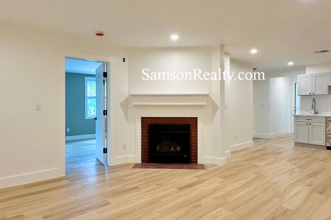 Building Photo - 129 Butler Dr