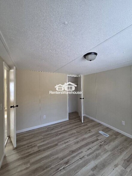 Building Photo - 2350 N 5th St