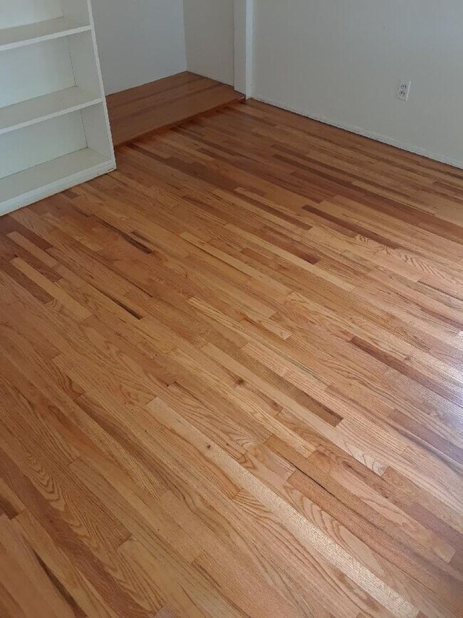 Building Photo - 6228 Stewart St