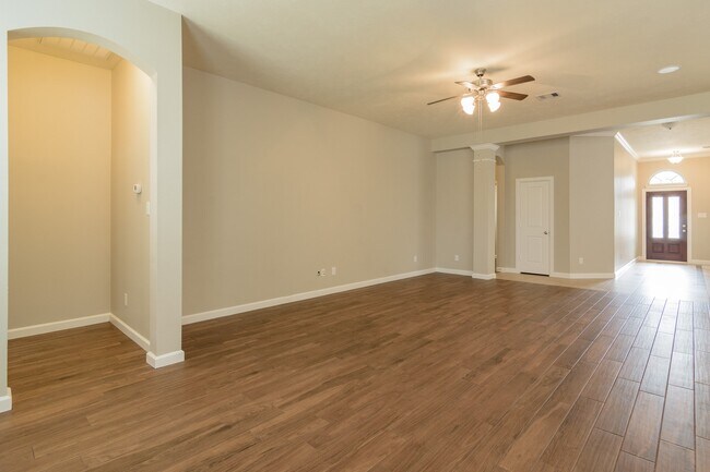 Building Photo - 3407 Sunlight Hill Ln