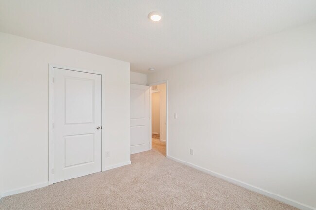 Building Photo - 116 Kaley Ln