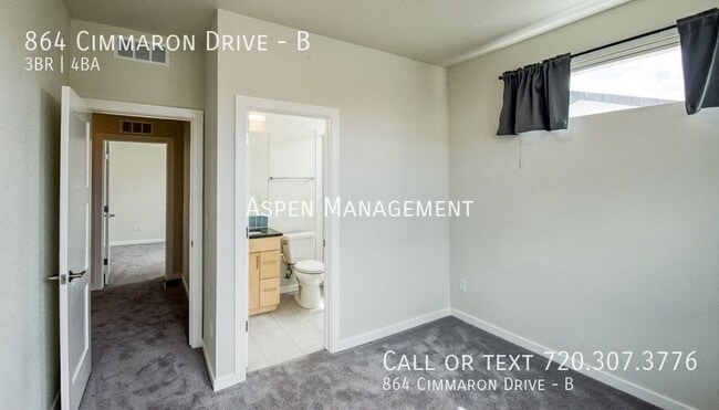 Building Photo - 864 Cimmaron Drive-B