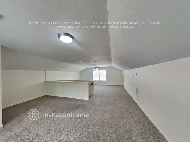 Building Photo - 17247 Marquette Point Ln