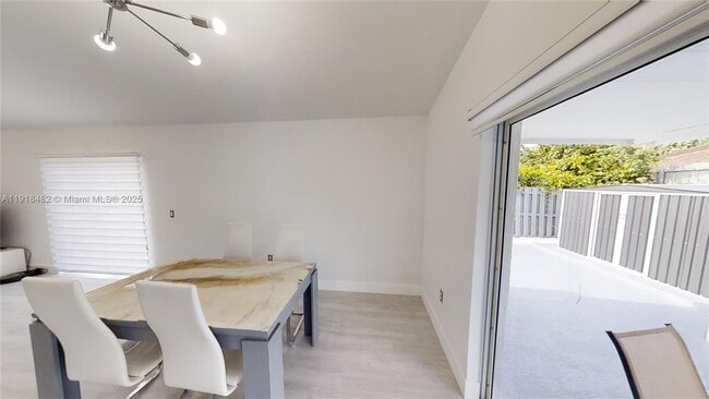 Building Photo - 3834 SW 149th Pl