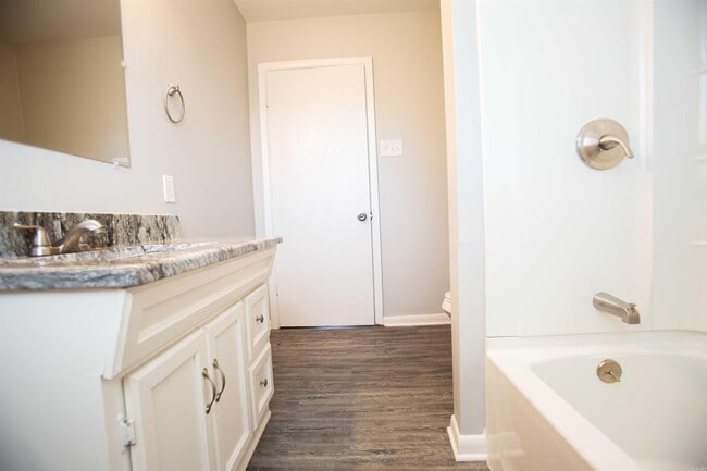 Building Photo - 2113 Muldrow Dr