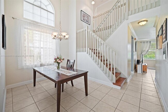 Building Photo - 15376 14th Manor