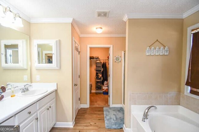 Building Photo - 886 Jefferson Walk Cir