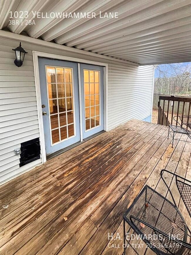 Building Photo - 1023 Yellowhammer Ln