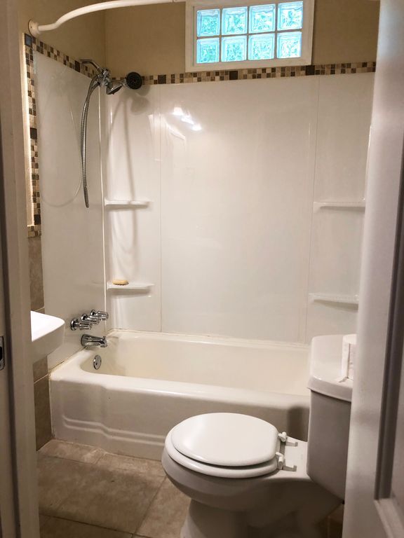 Building Photo - 2412 Huntsville St NW