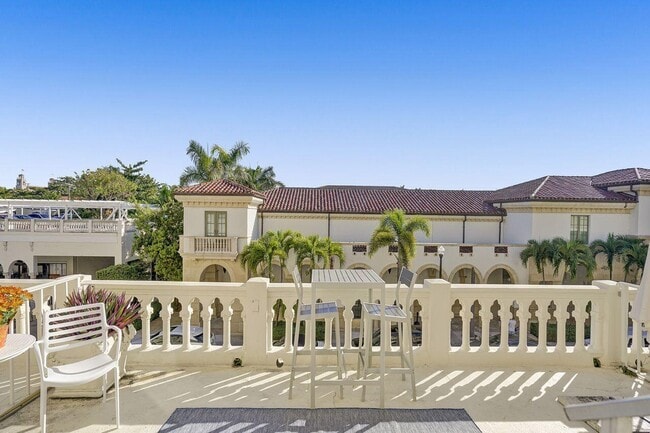 Building Photo - 235 Sunrise Ave