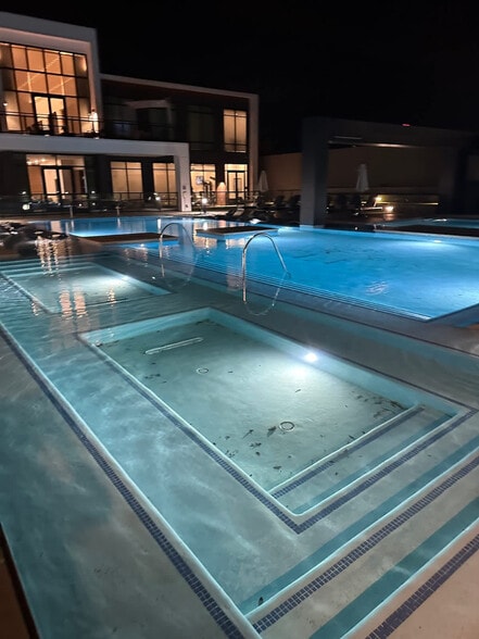 Building Photo - 12208 Tech Ridge Blvd