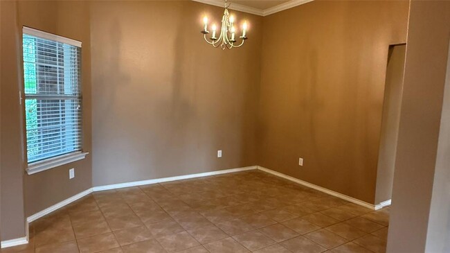 Building Photo - 354 Camelia Pkwy