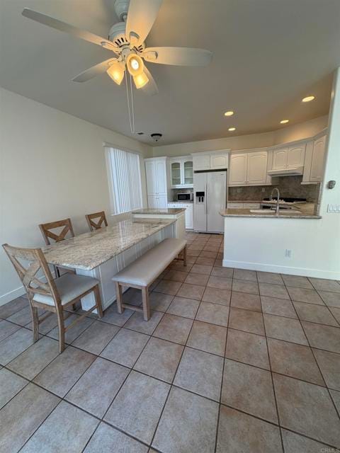 Building Photo - 2450 La Costa Ave