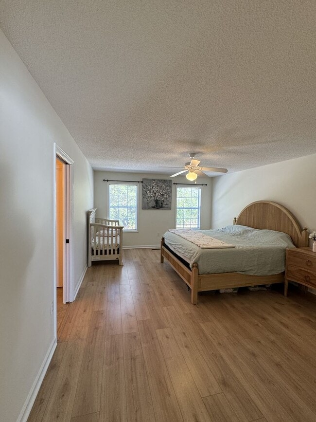 Building Photo - 178 N Spring View Dr