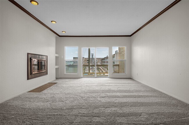 Building Photo - 4747 E NASA Pkwy