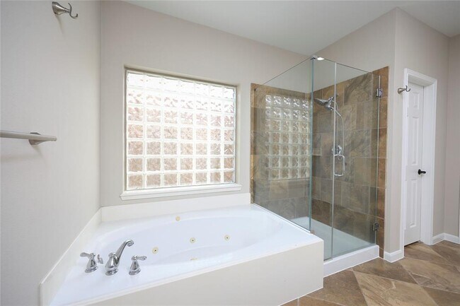 Building Photo - 26634 Godfrey Cove Ct