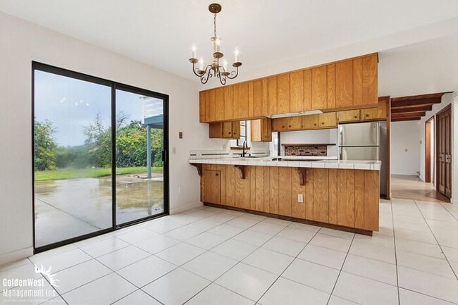 Building Photo - Spacious and Inviting 4Bdm 3Ba Home Nestled in the Scenic Hills of Fallbrook!