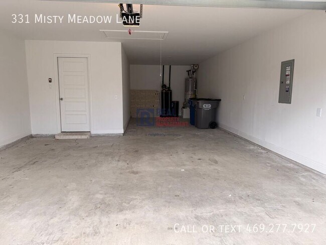 Building Photo - 331 Misty Mdw Ln