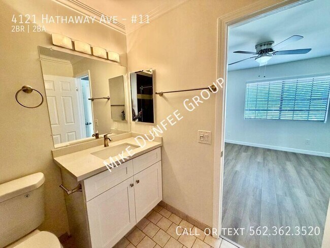 Building Photo - 4121 Hathaway Ave