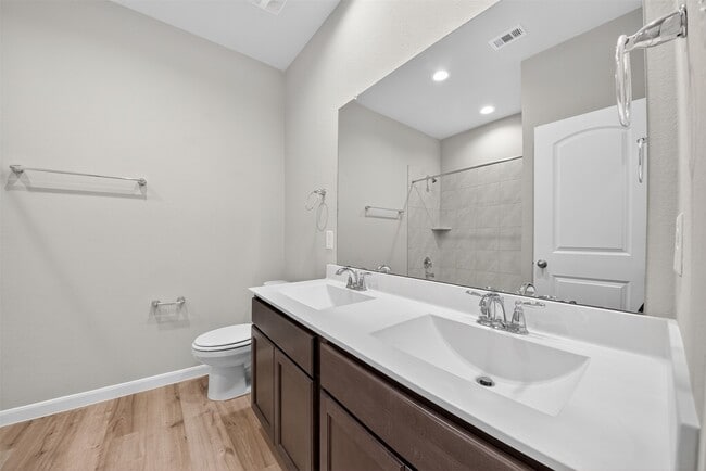 Building Photo - 18222 Humber River Ln