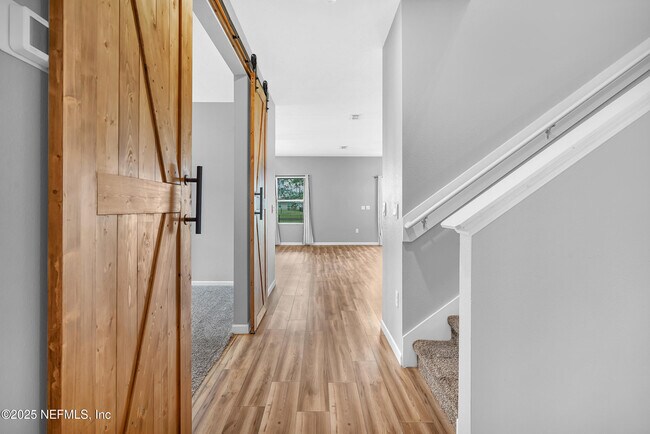 Building Photo - 150 Logrono Ct