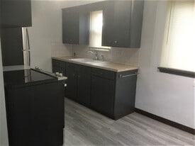 Building Photo - 1543 2nd St