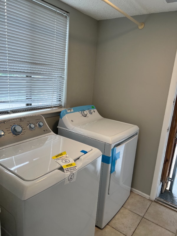 Building Photo - 999 Westgate Dr