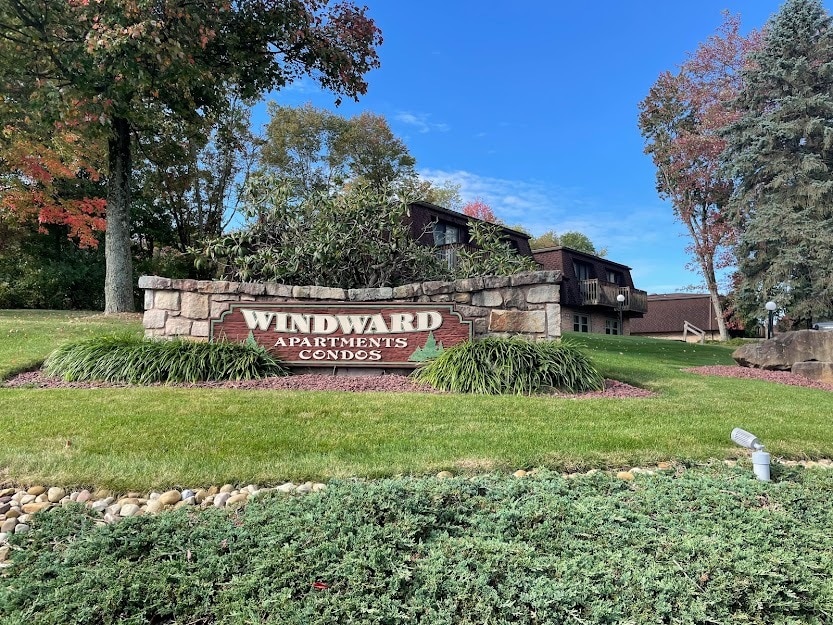 Building Photo - 120 Leeward Dr