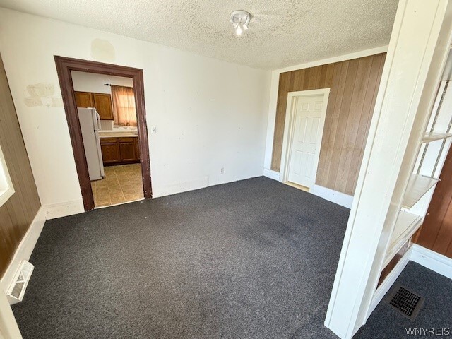 Building Photo - 1816 Military Rd