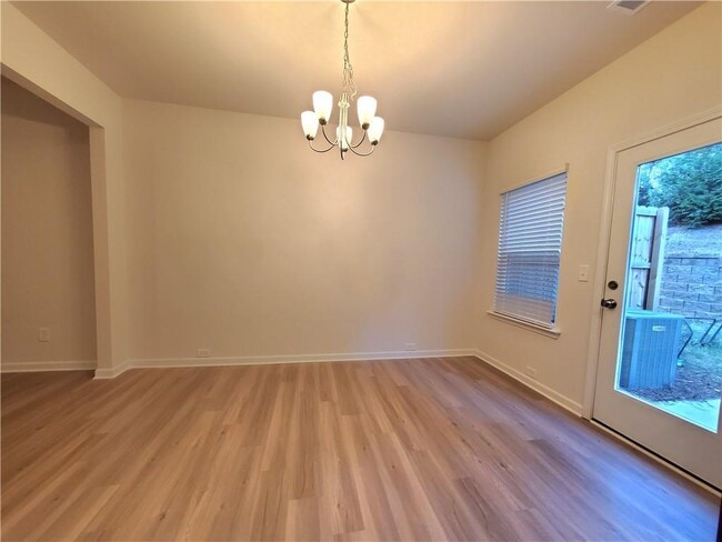 Building Photo - 143 Sawgrass Dr