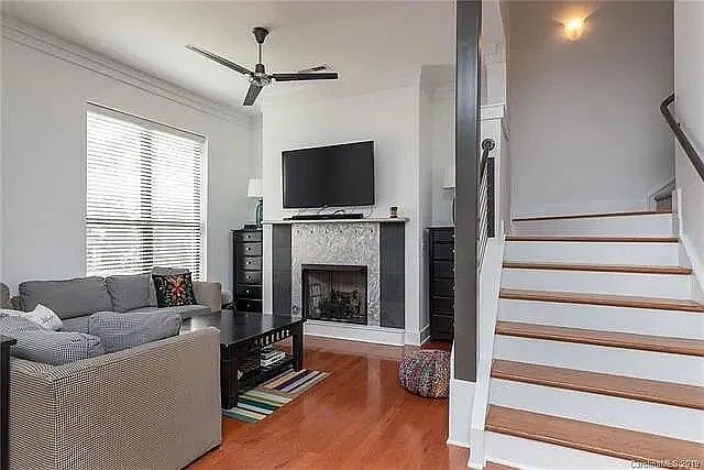 Building Photo - 3206 Noda Blvd