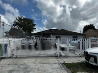 Building Photo - 2830 NW 96th St