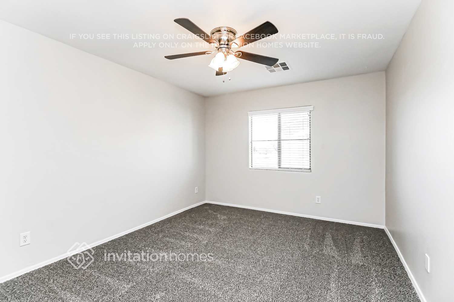 Building Photo - 3771 E Santa Fe Ln